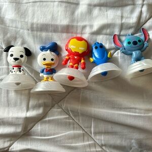 DISNEY 100 TOYS